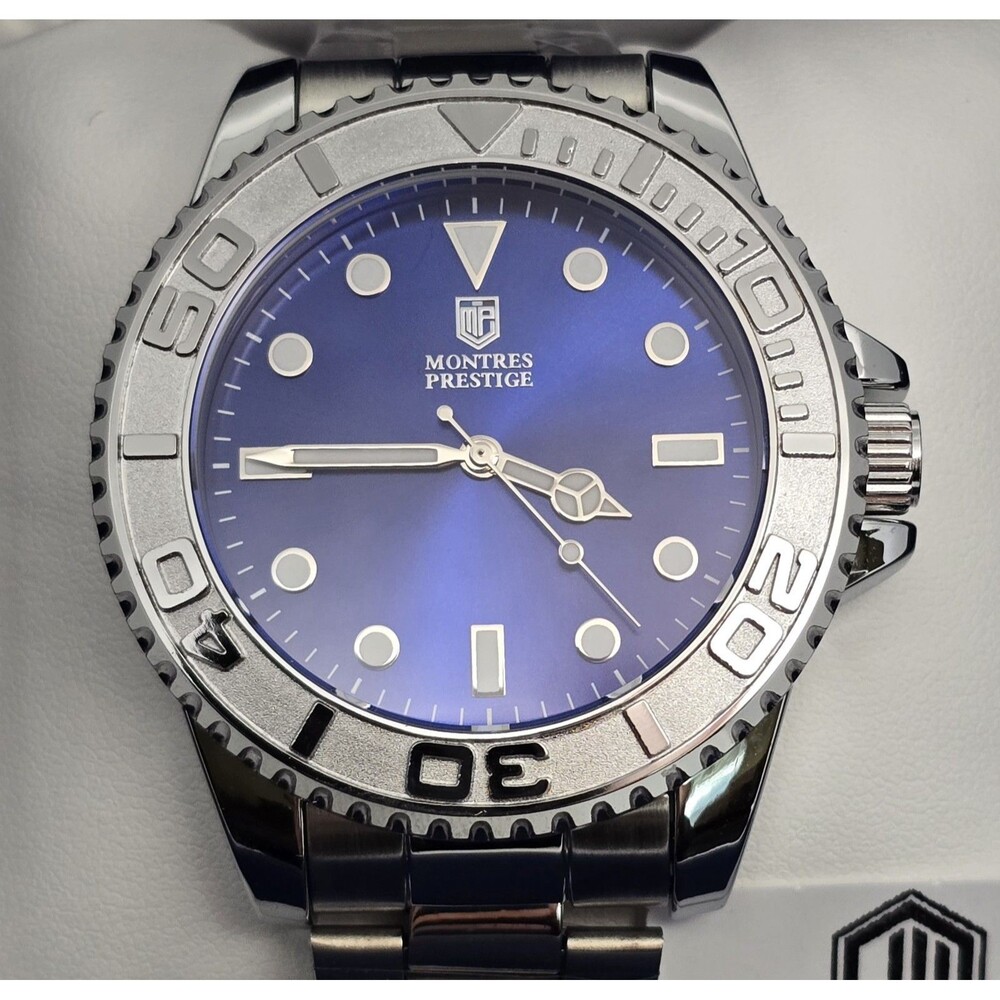 Montres Prestige Men's Silver Blue Watch 42mm MPW-0268